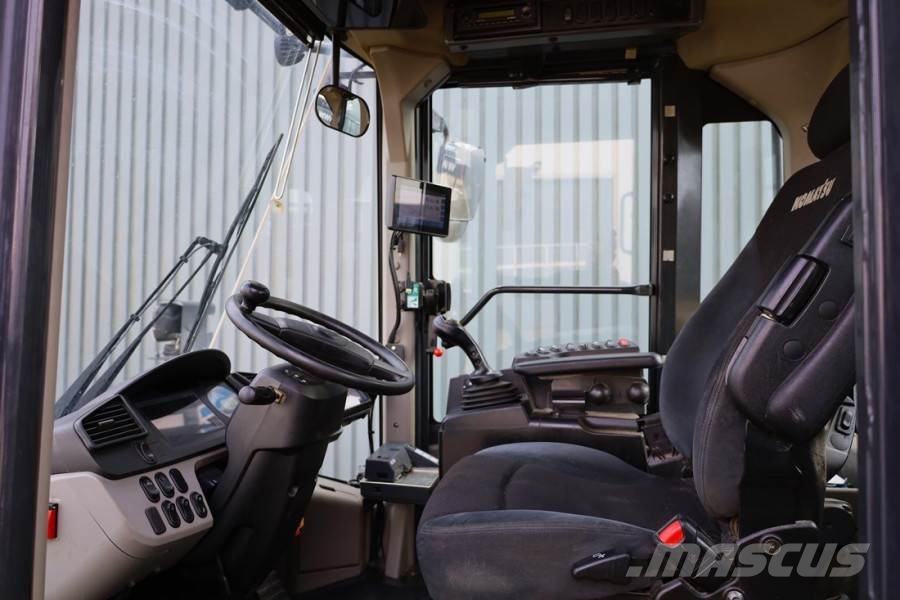 Komatsu WA470-8 Diesel, 4x4 Drive, Tamtron Weighting Syste Utovarivači na kotačima
