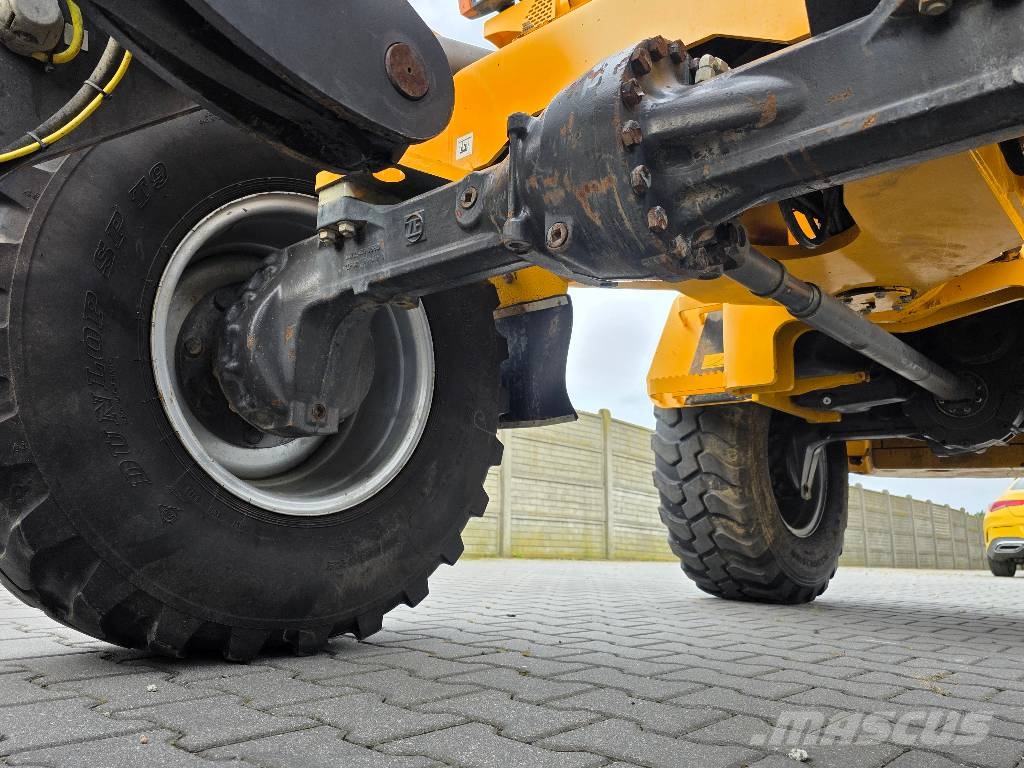 Volvo L30B-ZX, 2013 ROK, ŁYŻKA OTWIERANA + WIDŁY Cargadoras sobre ruedas