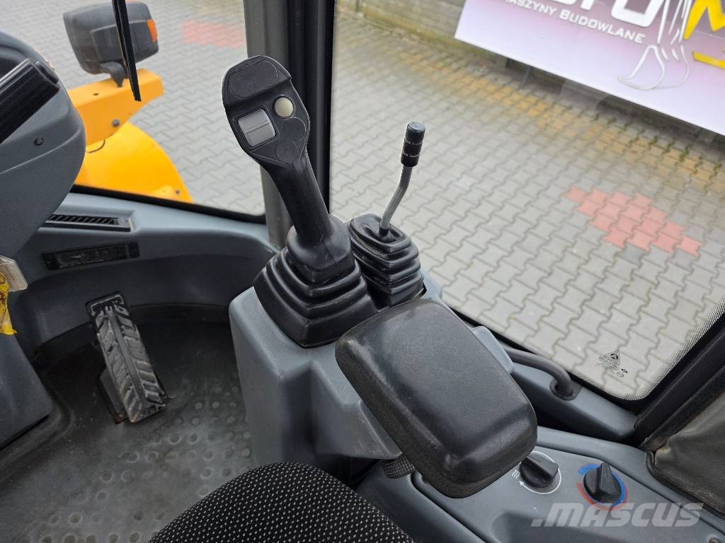 Volvo L30B-ZX, 2013 ROK, ŁYŻKA OTWIERANA + WIDŁY Cargadoras sobre ruedas