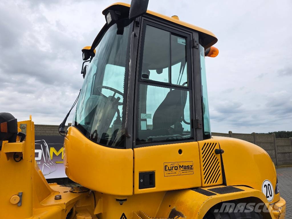 Volvo L30B-ZX, 2013 ROK, ŁYŻKA OTWIERANA + WIDŁY Cargadoras sobre ruedas