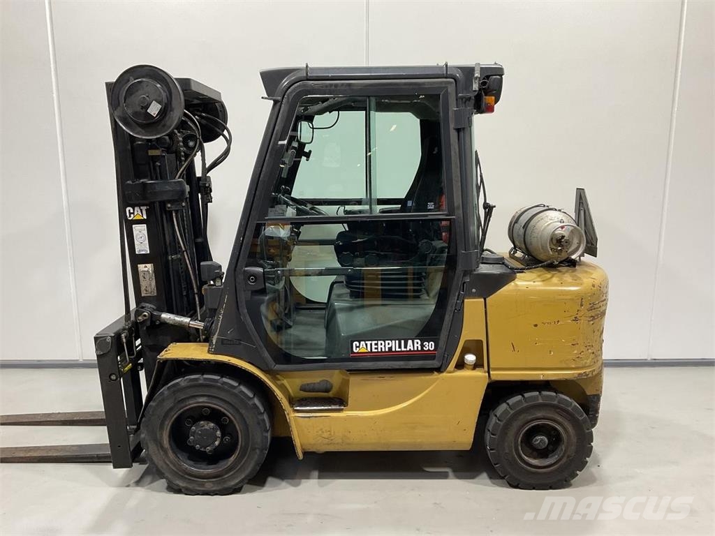 CAT GP30K LPG forklifts