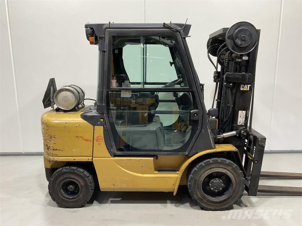 CAT GP30K LPG forklifts