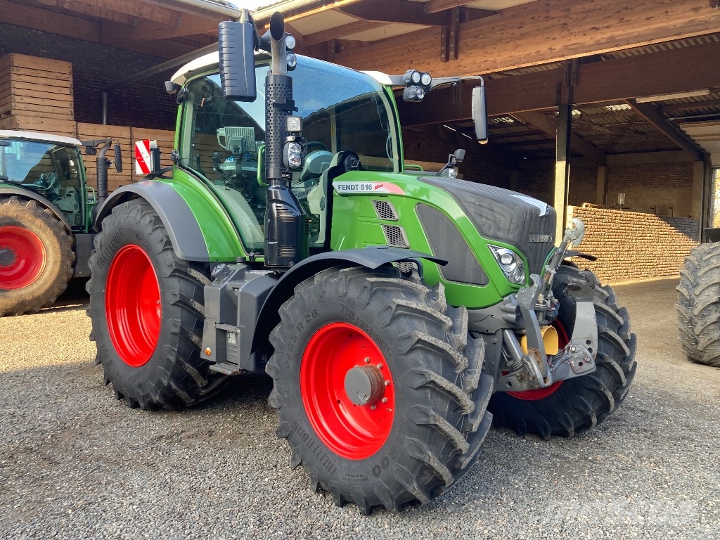 Fendt 516 S 4 Profi Plus Трактори