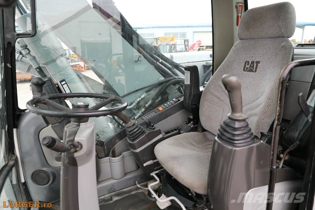 CAT M 313 D Bageri točkaši