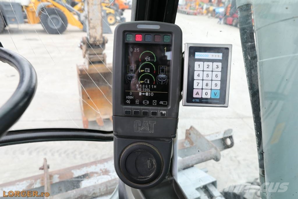 CAT M 313 D Bageri točkaši