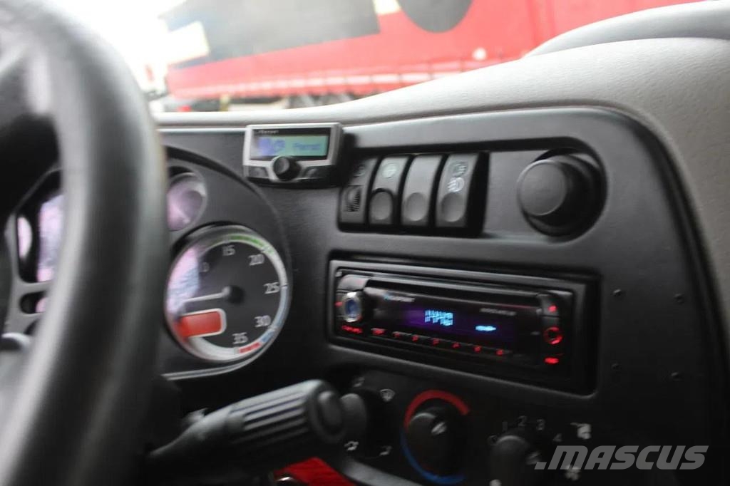 DAF LF 45.130 + EURO 5 + thermo king LOW KM + MANUAL Camiones con temperatura controlada