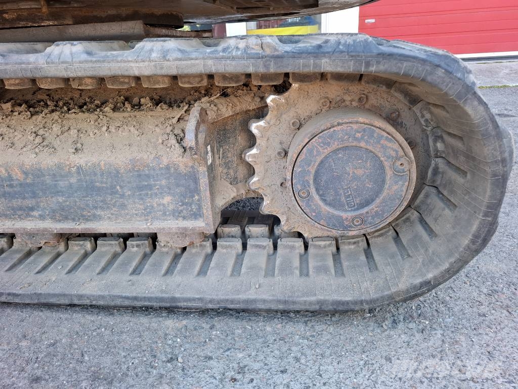 Kubota KX 080-4 Väikeekskavaatorid 7t-12t