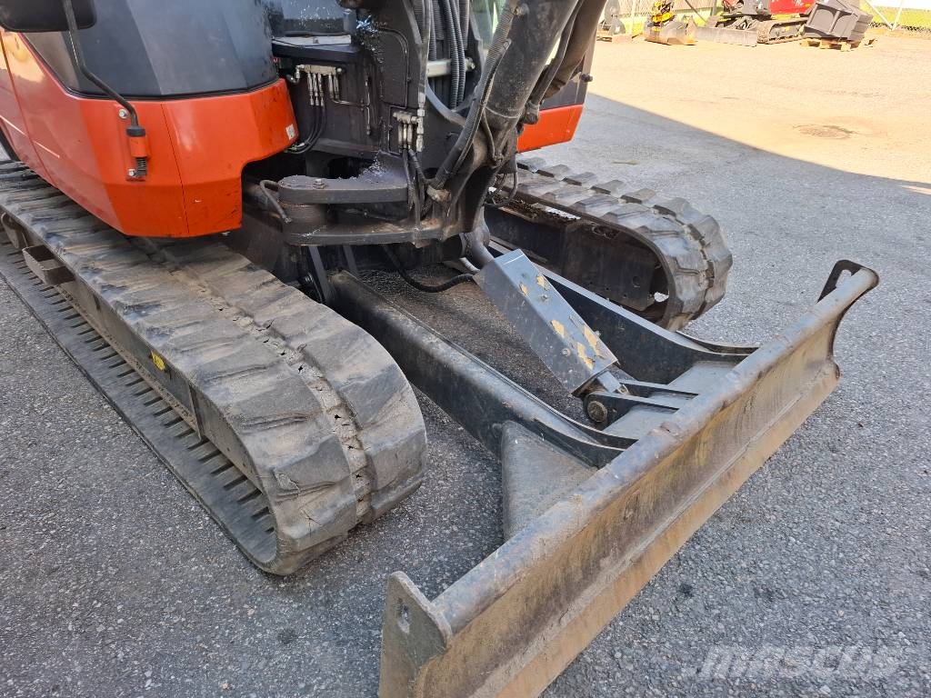 Kubota KX 080-4 Väikeekskavaatorid 7t-12t