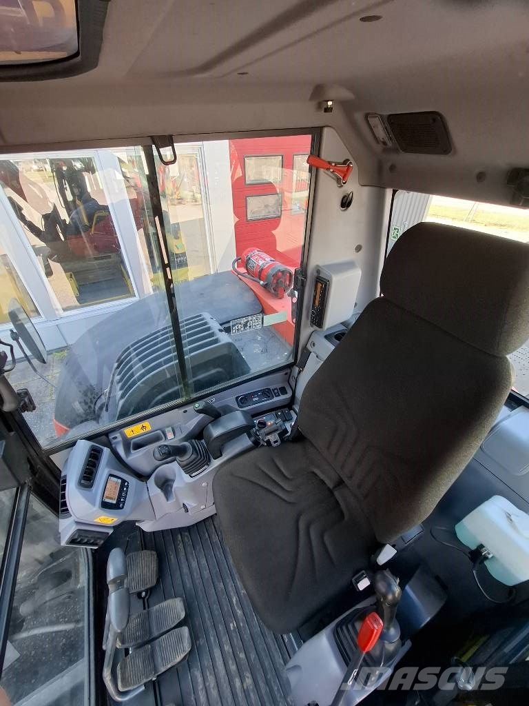 Kubota KX 080-4 Väikeekskavaatorid 7t-12t