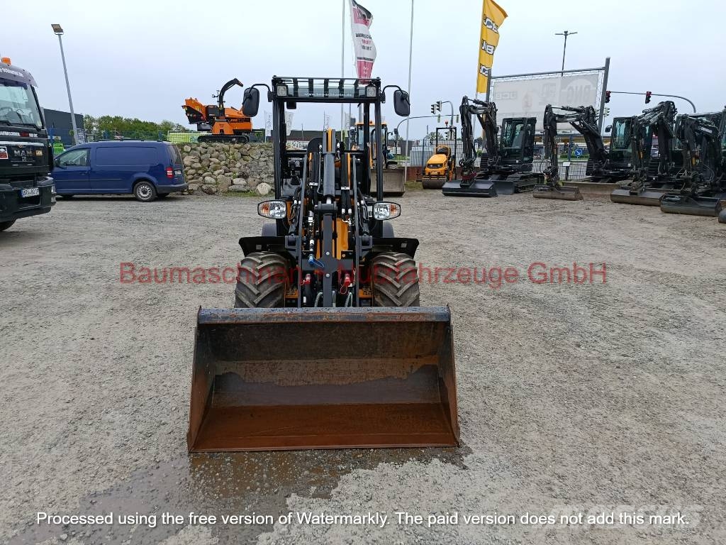 JCB 403 25 PS Canopy Demo Hjullastare