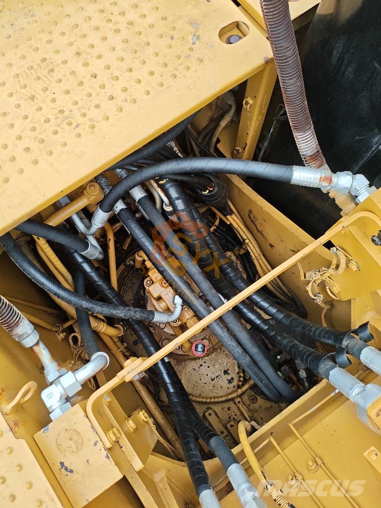 CAT 315 D 대형 굴삭기 29톤 이상