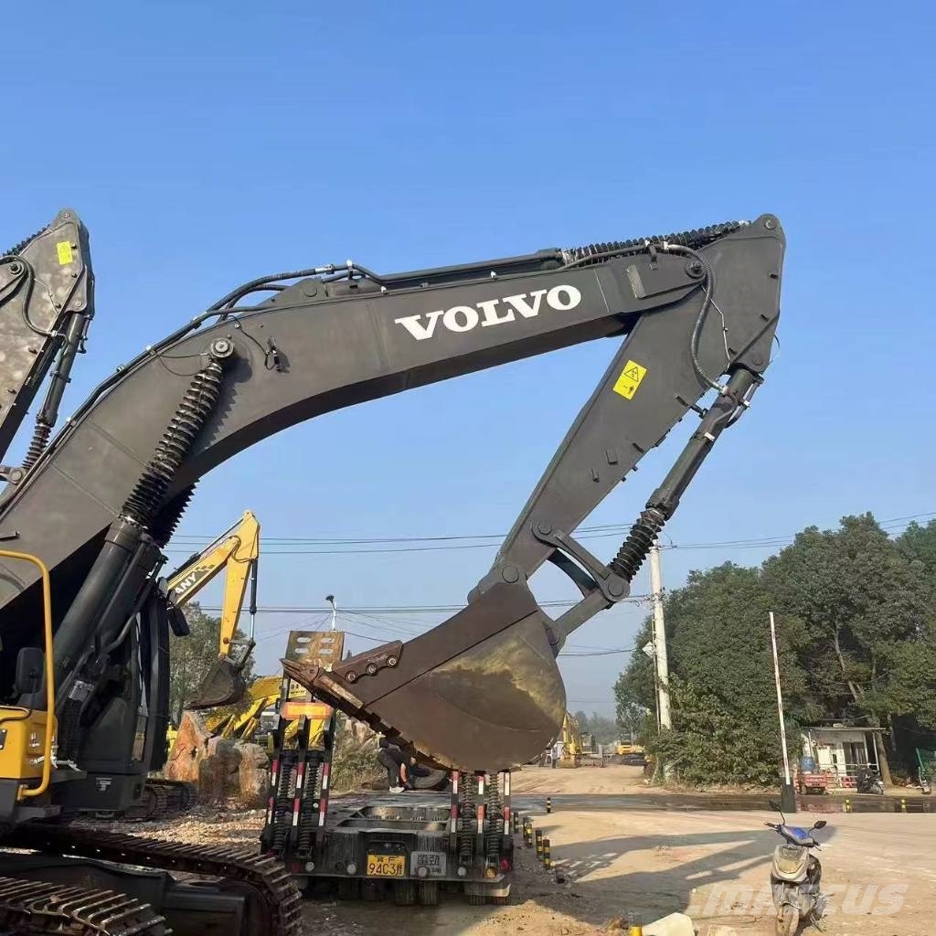 Volvo EC 480 D L Bageri guseničari
