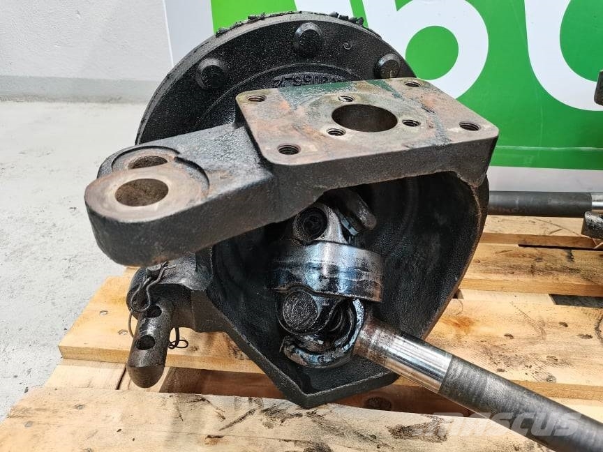 New Holland TG .... 2005r.{Dana}  wheel hub Ruedas
