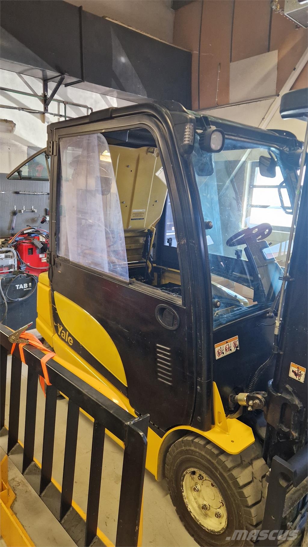 Yale ERP35VL Electric forklifts