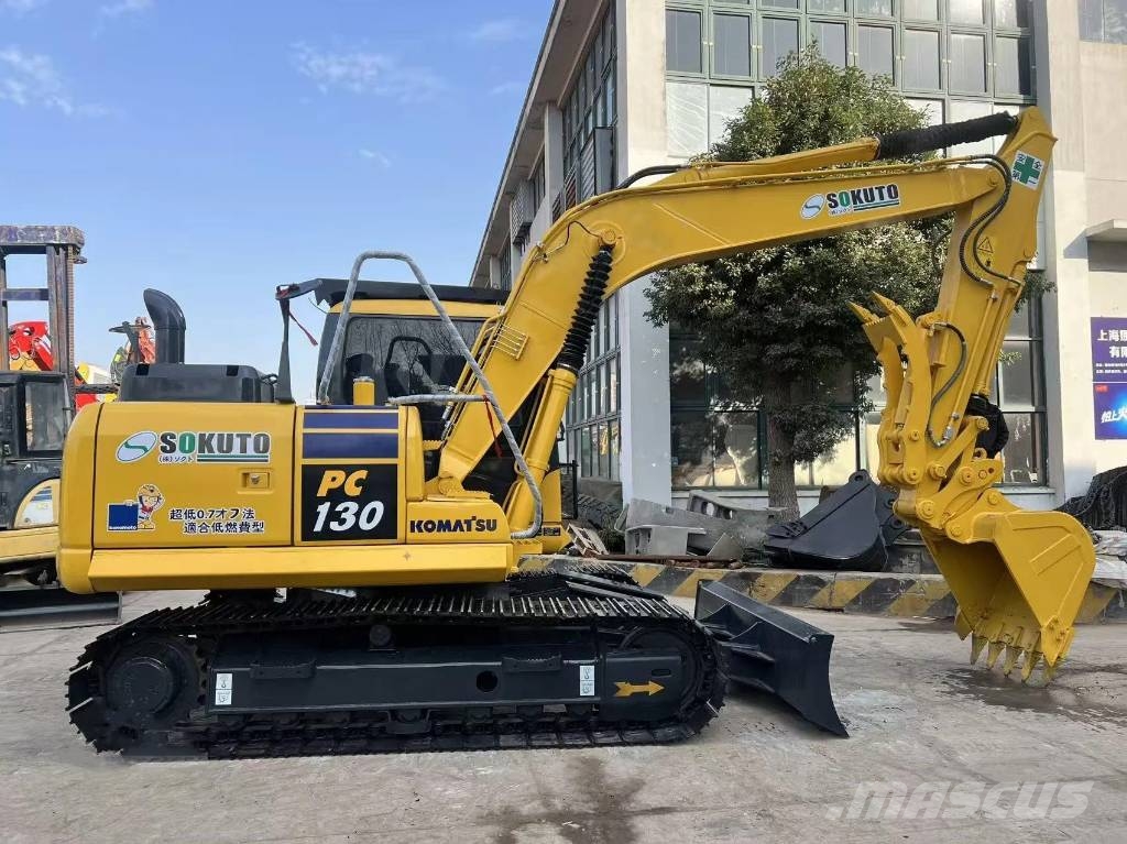 Komatsu PC 130 LC حفارات زحافة