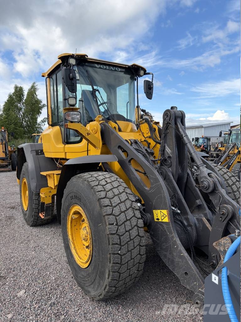 Volvo L 70 H لوادر بعجل