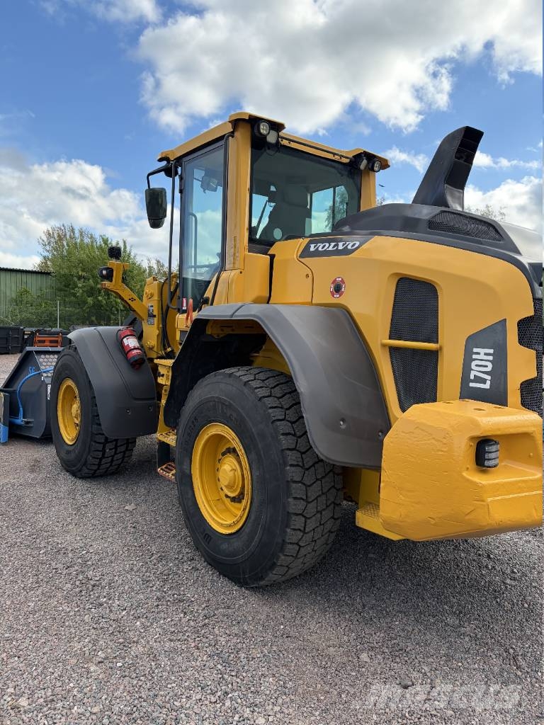 Volvo L 70 H لوادر بعجل