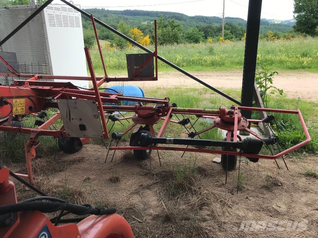 Kuhn GF 6401 MH Rendkészítő