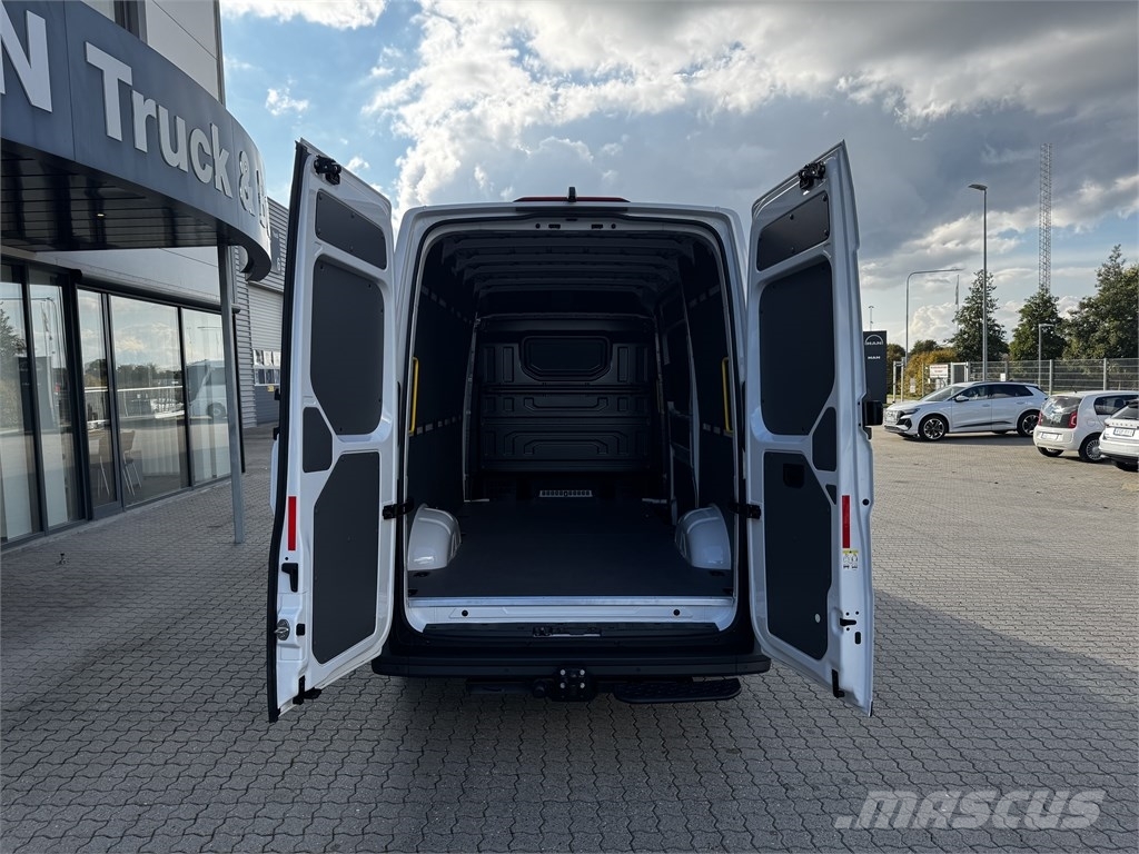 MAN TGE 3.180 VAN 4x4 Corpo da caixa