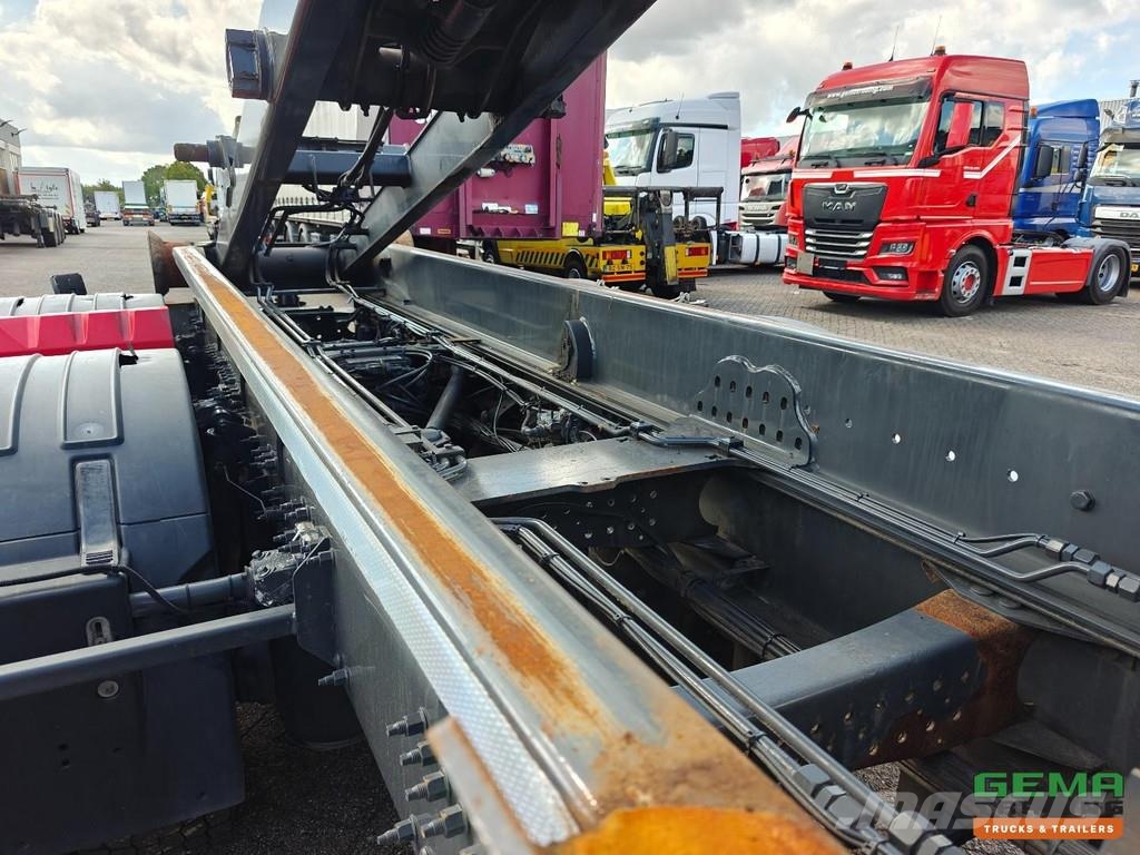 Volvo FH 460 6x4 GlobeTrotter Euro6C - 10T Front Axle - Hook lift trucks