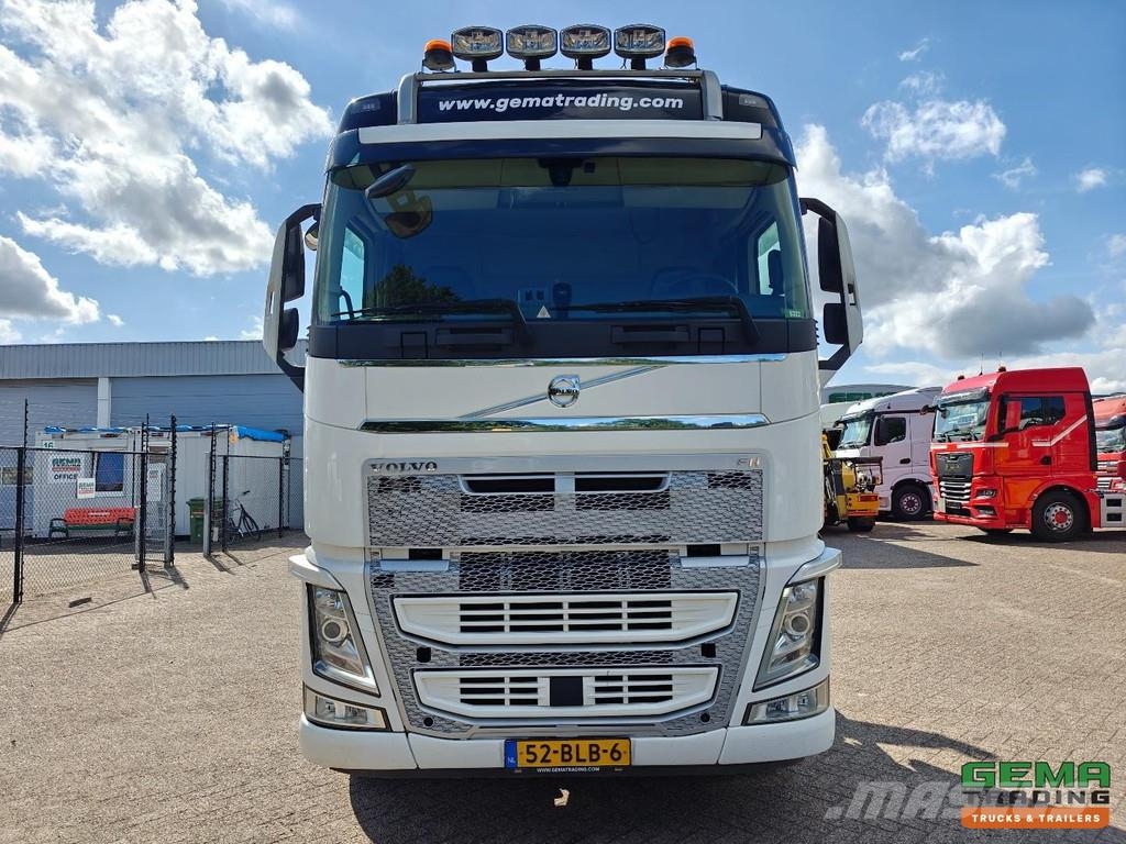 Volvo FH 460 6x4 GlobeTrotter Euro6C - 10T Front Axle - Hook lift trucks