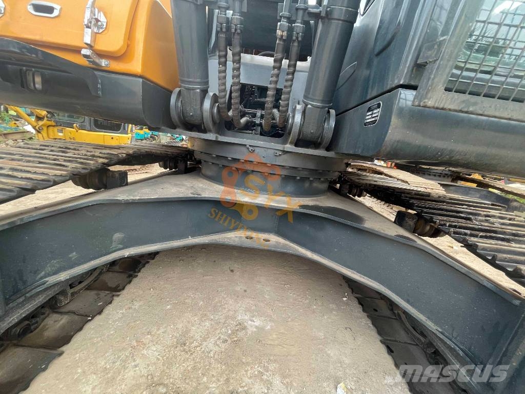 Hyundai Robex 220-9 S Raupenbagger