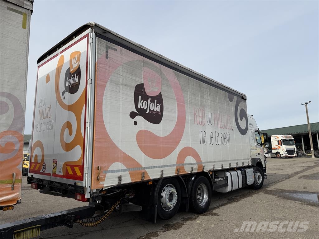 Volvo FM VIN 497 626 Camiones de caja de lona