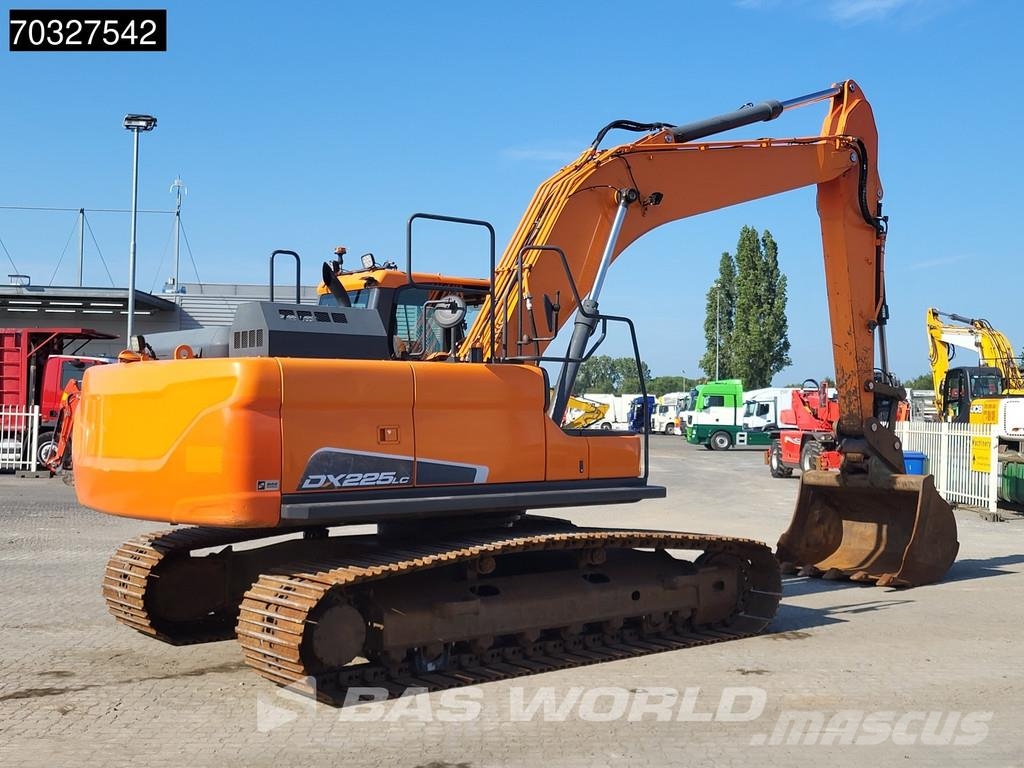 Doosan DX225 LC-5 Kāpurķēžu ekskavatori
