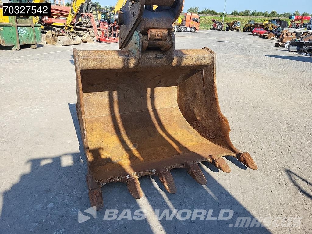 Doosan DX225 LC-5 Kāpurķēžu ekskavatori