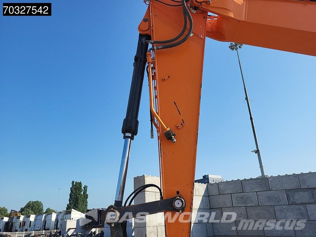 Doosan DX225 LC-5 Kāpurķēžu ekskavatori