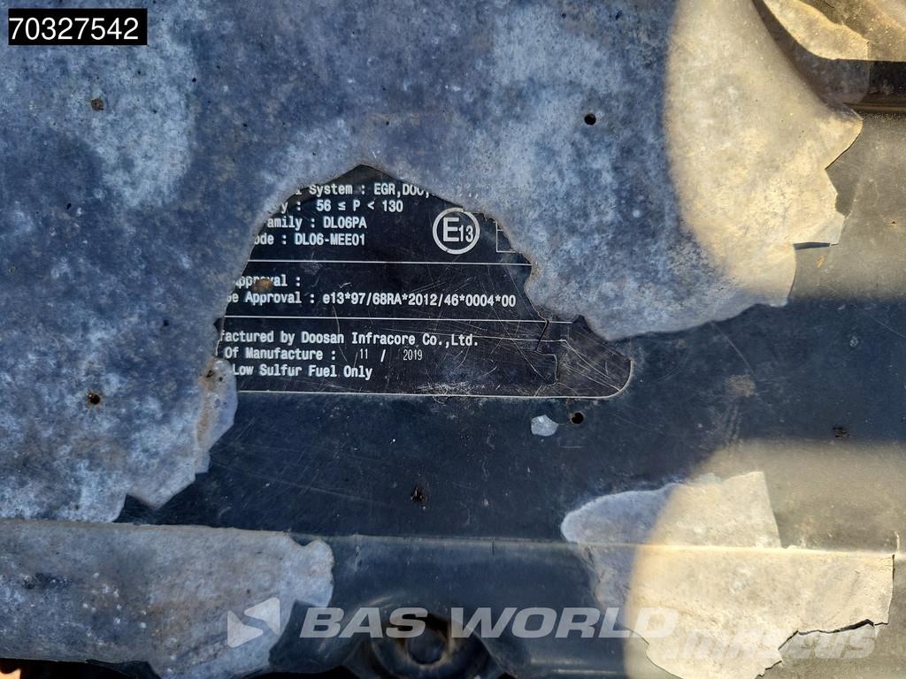 Doosan DX225 LC-5 Kāpurķēžu ekskavatori