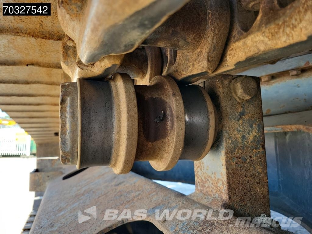 Doosan DX225 LC-5 Kāpurķēžu ekskavatori