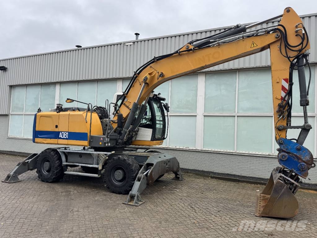 Liebherr A 920 Litronic Ekskavatori uz riteņiem