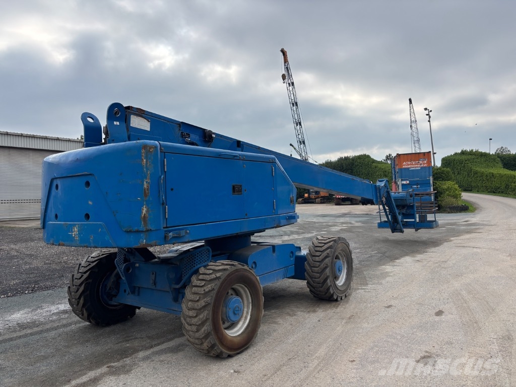 Aichi SP 21 AJ Teleskoop poomtõstukid