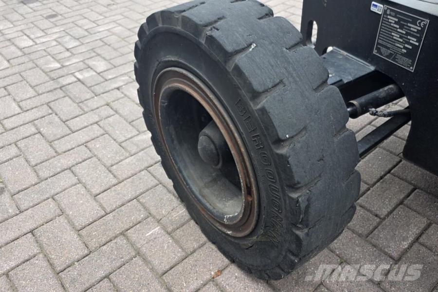 Grove AMZ51E Electric, 4x2 Drive, 15.5m Working Height, Knikarmhoogwerkers