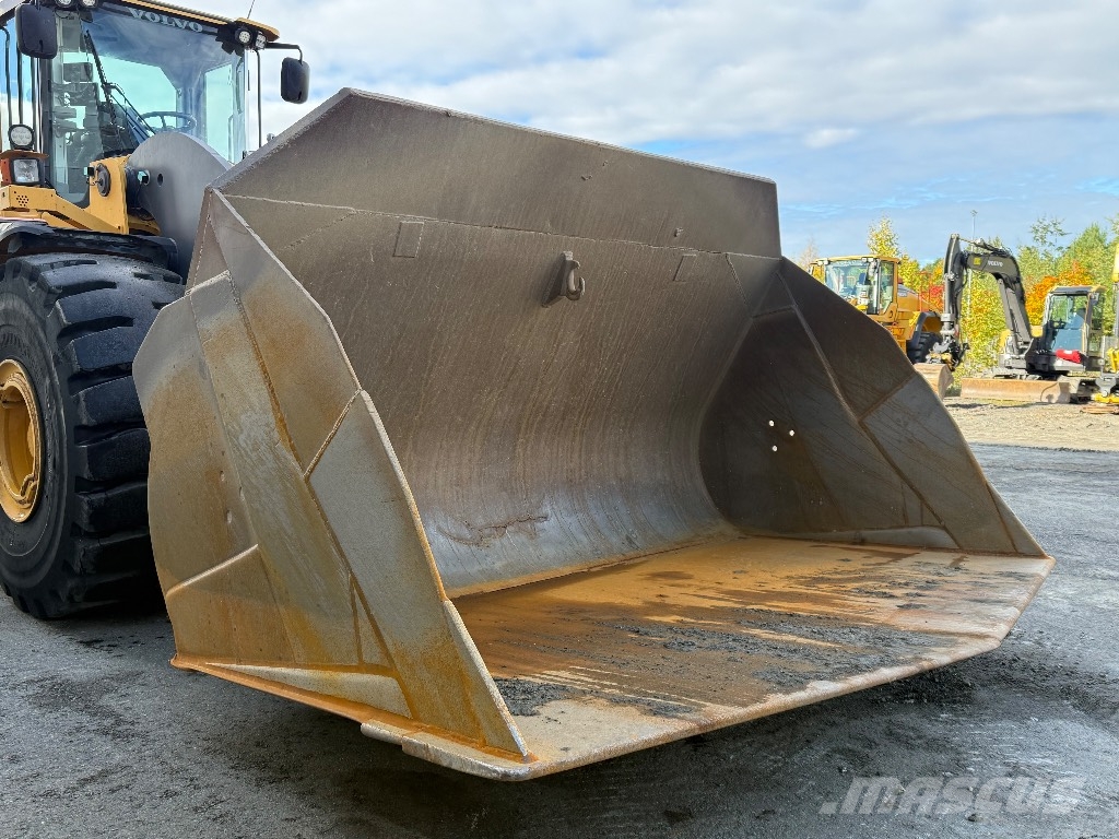 Volvo L 250 G Iekrāvēji uz riteņiem