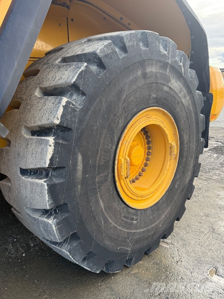 Volvo L 250 G Iekrāvēji uz riteņiem