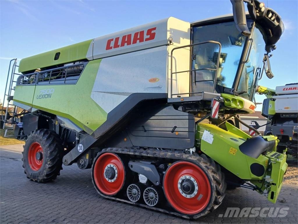CLAAS Lexion 7500 TT Skurtreskere