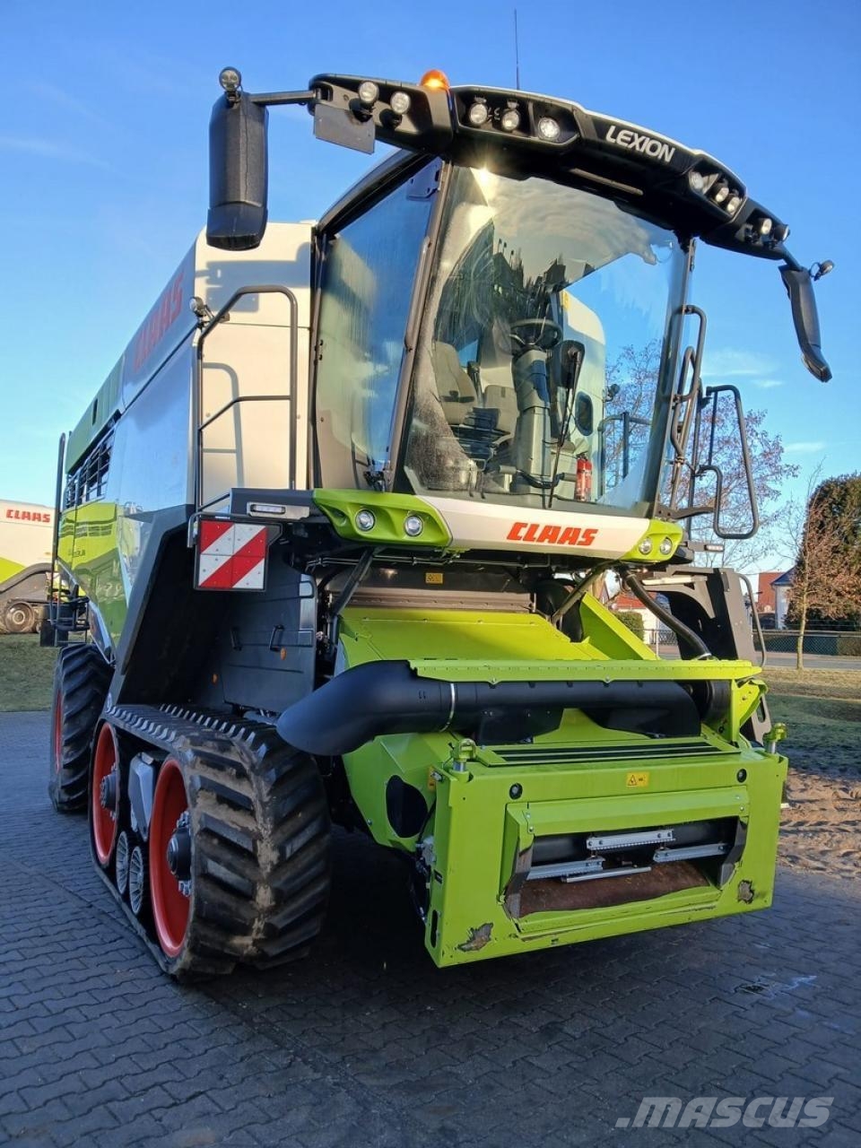 CLAAS Lexion 7500 TT Skurtreskere