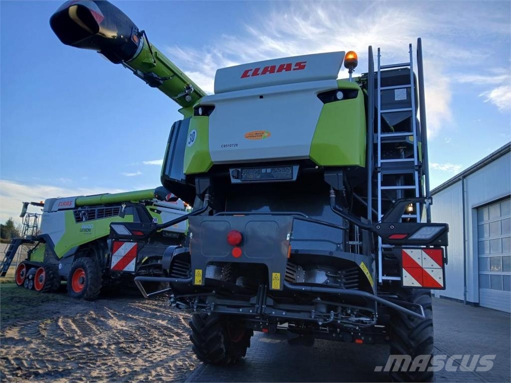 CLAAS Lexion 7500 TT Skurtreskere
