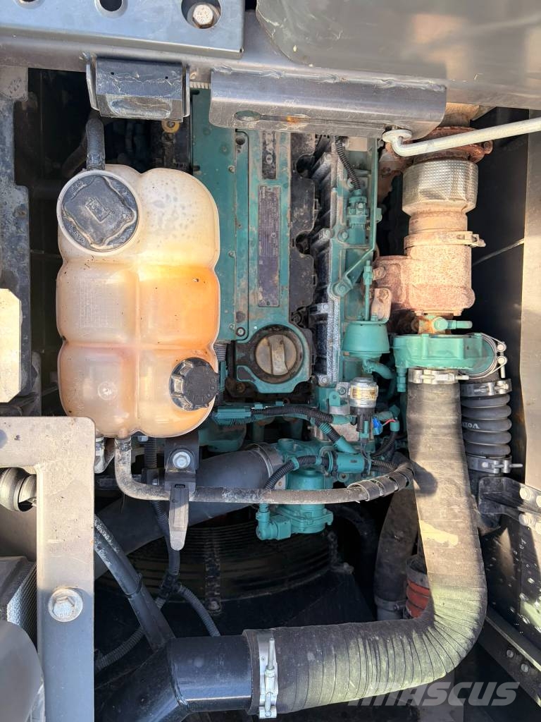 Volvo EC145EL 대형 굴삭기 29톤 이상