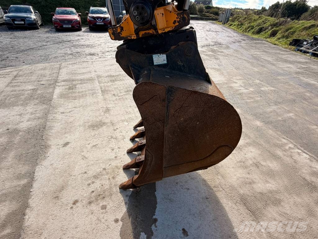 Volvo EC145EL 대형 굴삭기 29톤 이상