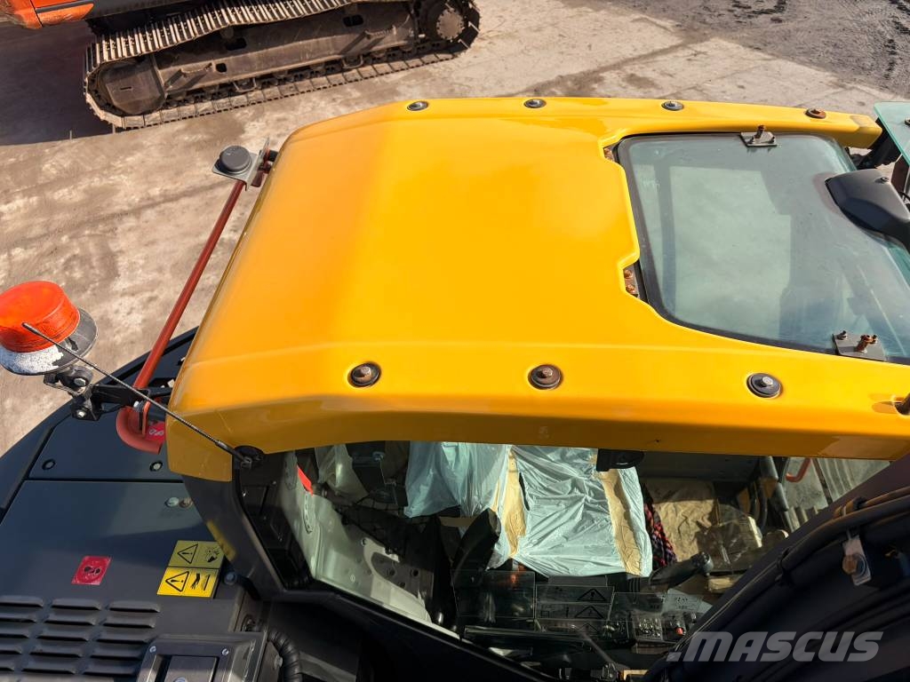 Volvo EC145EL 대형 굴삭기 29톤 이상