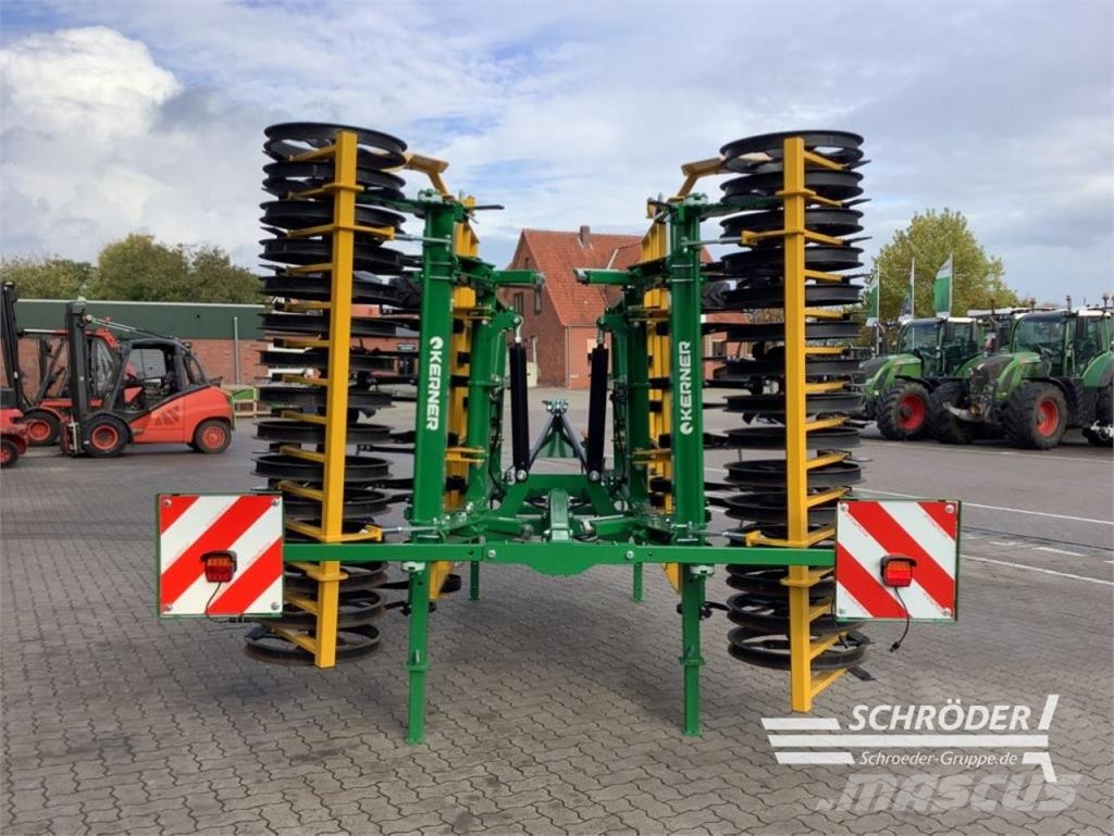 Kerner STRATOS S 450 Cultivadoras