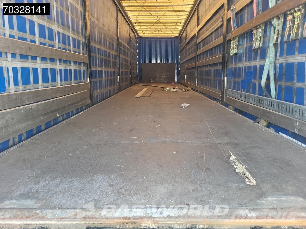 Kässbohrer XS 5 axles Sliding Roof Palletkist Curtainsider semi-trailers