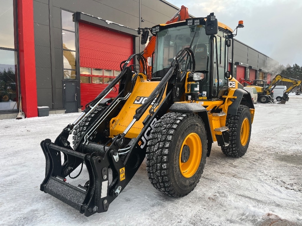 JCB 413 K / Uusi, Takuu 12kk Cargadoras sobre ruedas