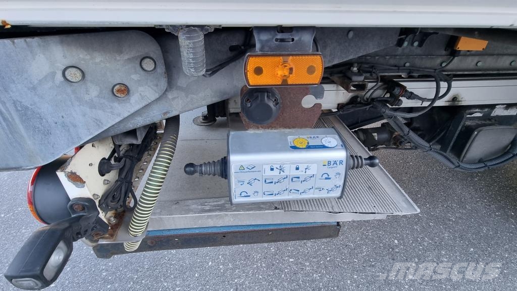 Schmitz Cargobull Trailer Reefer Flower Width & Dual Temp & Double S Koel-vries opleggers