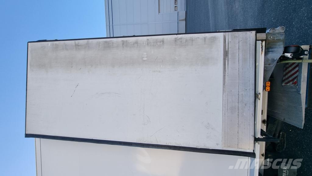Schmitz Cargobull Trailer Reefer Flower Width & Dual Temp & Double S Koel-vries opleggers