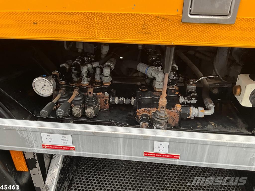 Mercedes-Benz AXOR 2533 Euro 5 Koks Combi Saug- und Druckwagen