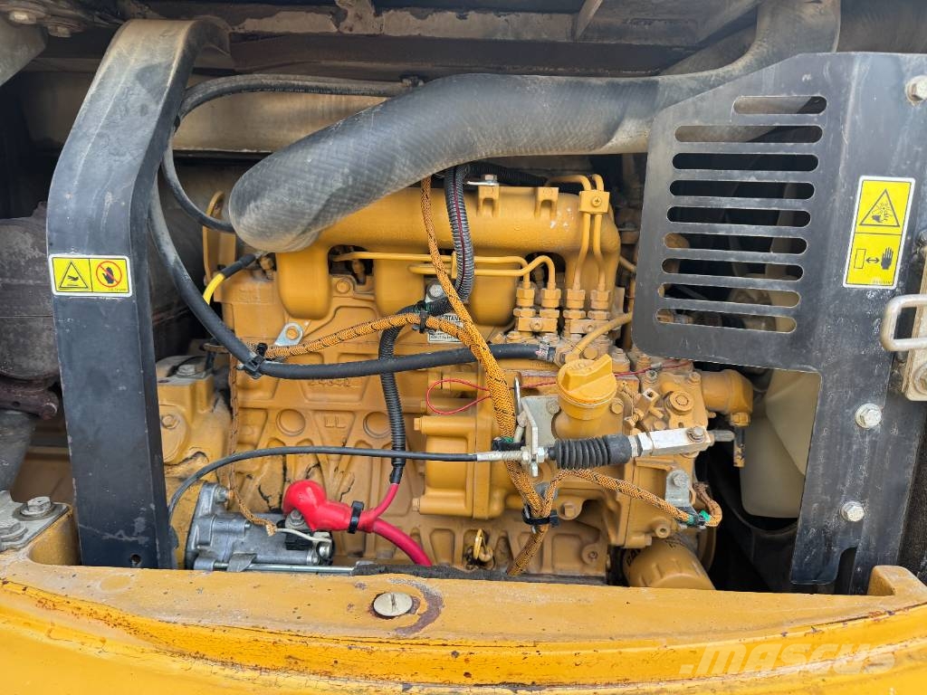 CAT 305E (Canopy) Minigravemaskiner